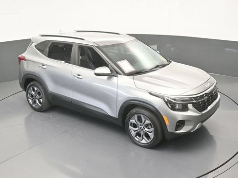 Used 2024 Kia Seltos S FWD image 49