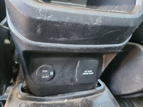 Used 2024 Ford Ranger XLT AWD/4WD image 34