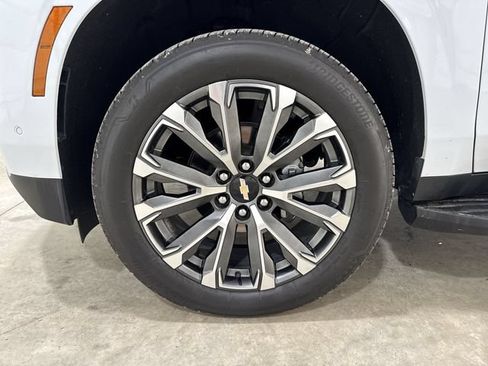 Used 2026 Chevrolet Tahoe High Country w/ Sun And Tow Package RWD image 34