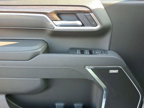 New 2026 Chevrolet Silverado 1500 RST w/ RST All Star Premium Package image 9