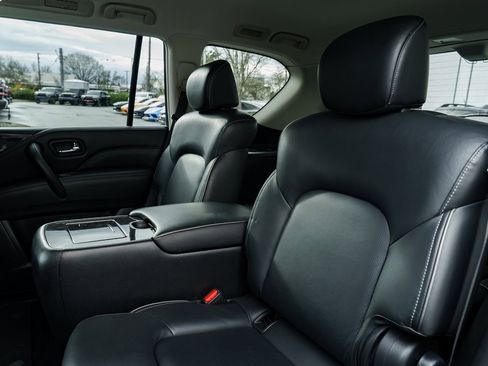 Used 2024 INFINITI QX80 Luxe image 26