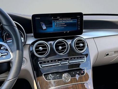 Used 2019 Mercedes-Benz C 300 Sedan image 10