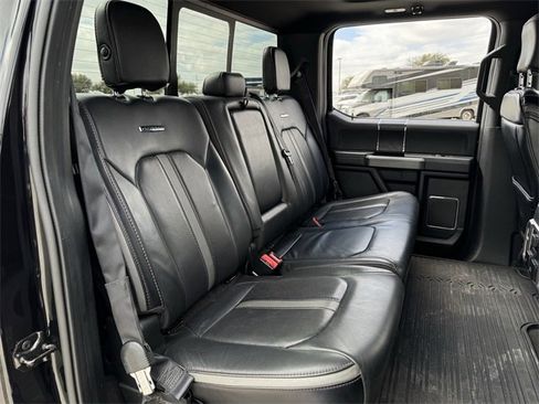 Used 2019 Ford F150 Platinum w/ Equipment Group 701A Luxury image 30