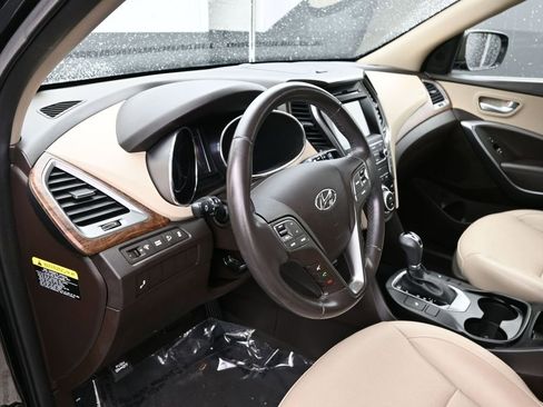 Used 2018 Hyundai Santa Fe Sport 2.0T FWD image 9