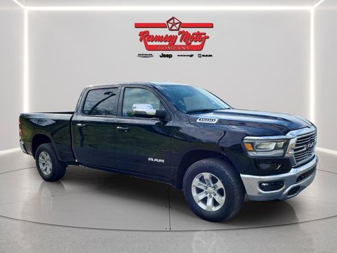 Used 2023 RAM 1500 Laramie AWD/4WD image 7