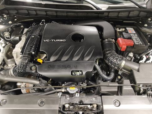 Used 2024 Nissan Altima 2.0 SR FWD image 30