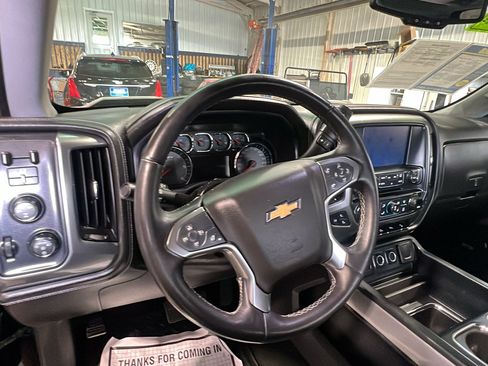 Used 2016 Chevrolet Silverado 1500 LTZ Z71 w/ LTZ Plus Package AWD/4WD image 14