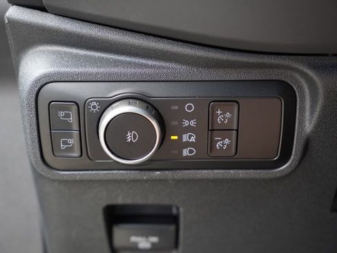 Used 2025 Ford Bronco Outer Banks AWD/4WD image 9