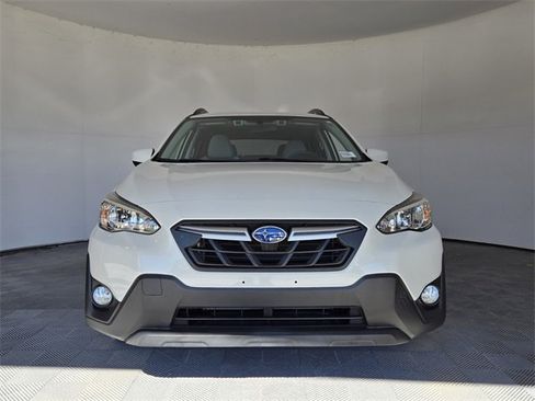 Certified 2023 Subaru Crosstrek 2.0i Premium image 3
