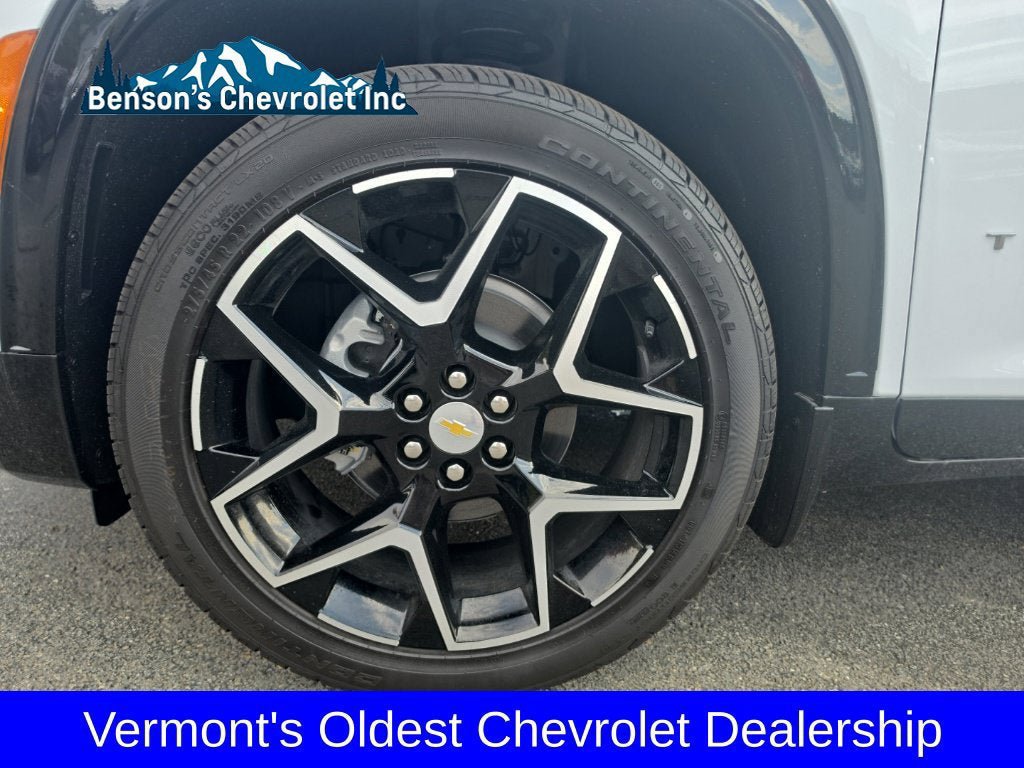 New 2026 Chevrolet Traverse High Country w/ LPO, Floor Liner Package AWD/4WD image 10