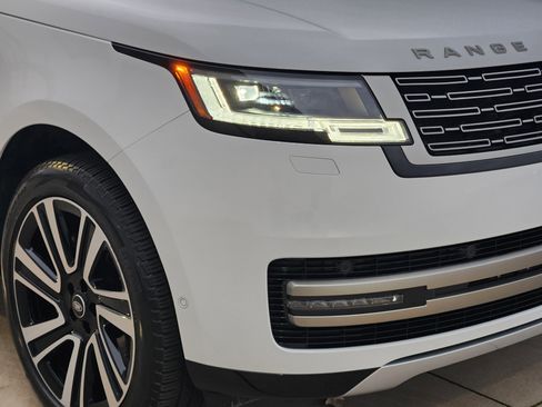 Certified 2023 Land Rover Range Rover Long Wheelbase SE image 8