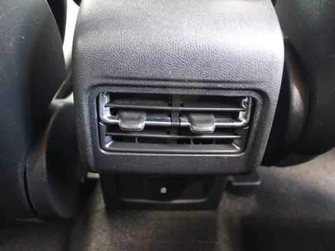 Used 2023 Lincoln Corsair FWD image 35