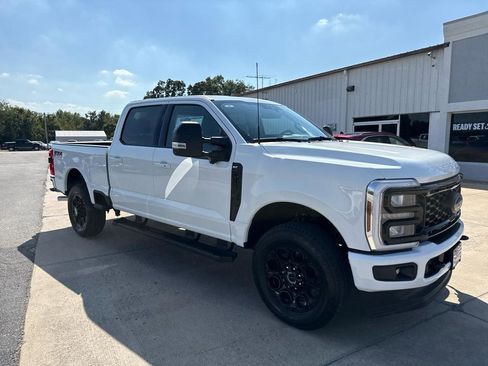 New 2026 Ford F250 XLT w/ XLT Premium Package AWD/4WD image 2
