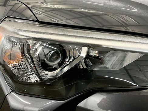 Used 2023 Toyota 4Runner SR5 Premium image 27