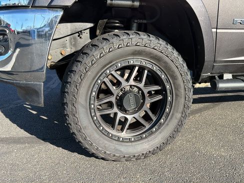 Used 2019 RAM 2500 Laramie image 9