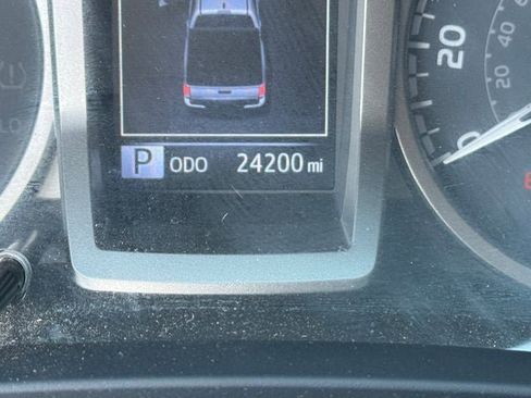 Used 2022 Toyota Tacoma SR5 image 20