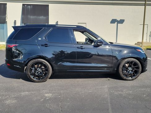 Used 2023 Land Rover Discovery HSE R-Dynamic image 7