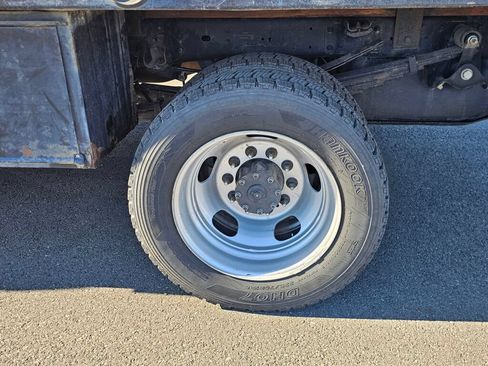 Used 2021 RAM 5500 Tradesman AWD/4WD image 11
