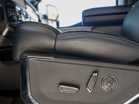 Used 2024 Ford F150 Platinum image 21