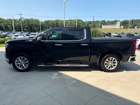 Used 2019 Chevrolet Silverado 1500 LTZ w/ LTZ Plus Package AWD/4WD image 4