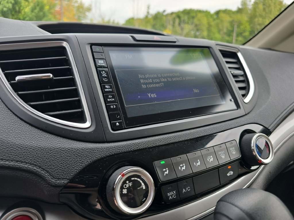 Used 2015 Honda CR-V EX image 16