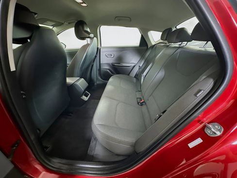 Used 2025 Kia K4 LXS image 28