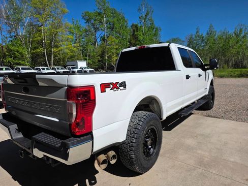 Used 2022 Ford F250 XL w/ Power Equipment Group AWD/4WD image 7