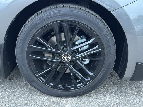 New 2026 Toyota Camry SE image 12