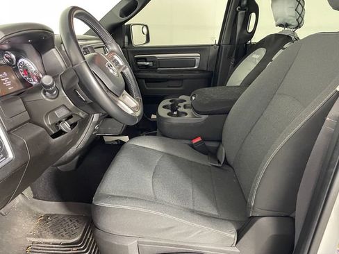 Used 2022 RAM 1500 Warlock AWD/4WD image 2