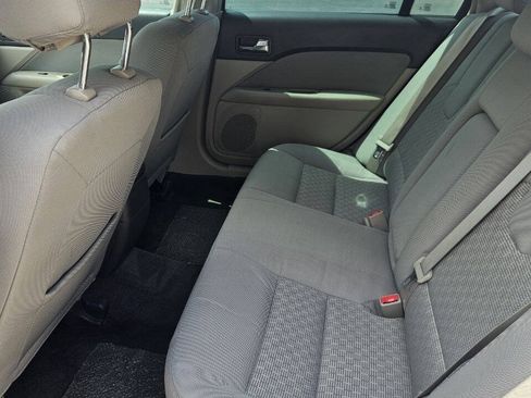 Used 2012 Ford Fusion SE FWD image 11