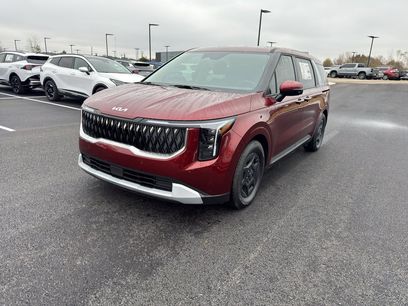 Used 2025 Kia Carnival