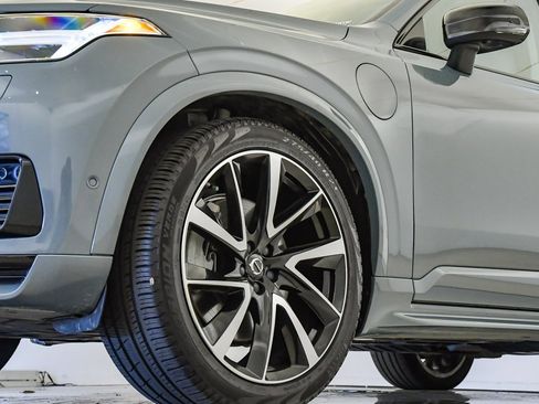 Certified 2023 Volvo XC90 T8 Ultimate image 10