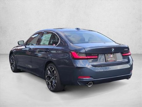 Used 2026 BMW 330i Sedan w/ Premium Package RWD image 3