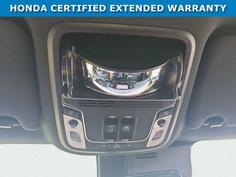 Certified 2021 Honda Ridgeline Black Edition image 34