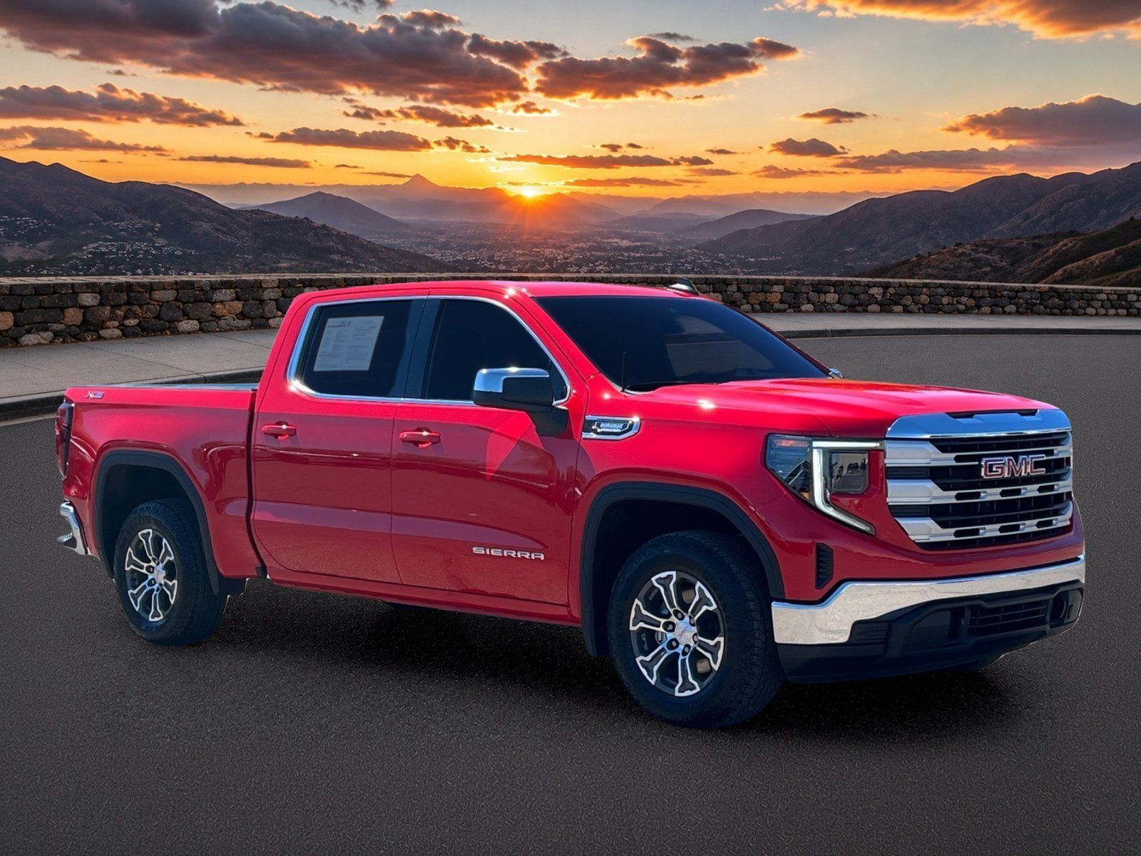 Used 2023 GMC Sierra 1500 SLE w/ X31 Off-Road Package AWD/4WD image 7