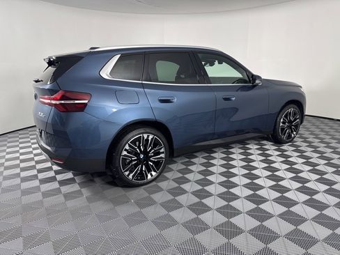 Used 2025 BMW X3 xDrive30i w/ Premium Package image 8