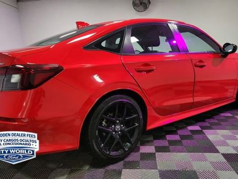 Used 2025 Honda Civic Sport image 7