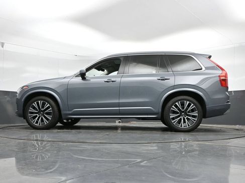 Used 2022 Volvo XC90 T6 Momentum w/ Climate Package AWD/4WD image 46