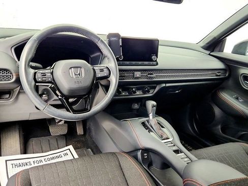 Used 2024 Honda HR-V Sport image 12