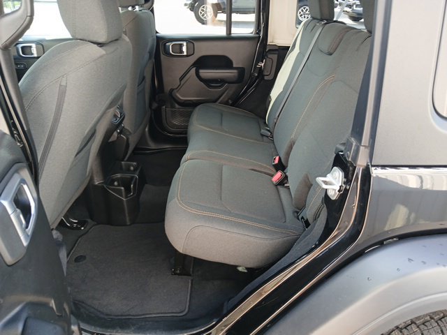 Used 2024 Jeep Wrangler Unlimited Sport AWD/4WD image 16