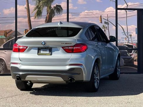 Used 2018 BMW X4 M40i image 16