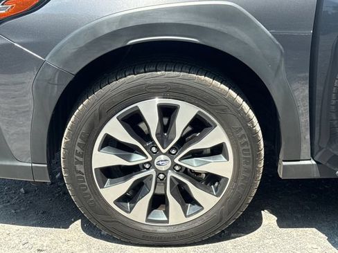 Used 2024 Subaru Outback Limited AWD/4WD image 25