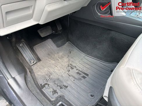 Used 2017 Subaru Forester 2.5i Limited AWD/4WD image 42