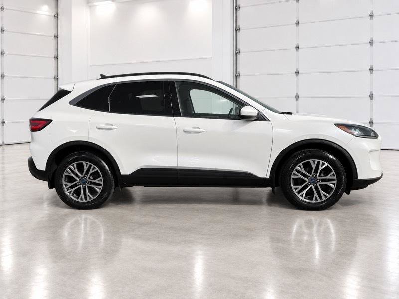 Used 2020 Ford Escape SEL AWD/4WD image 3