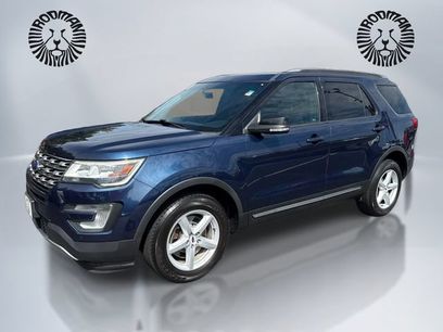 Certified 2017 Ford Explorer XLT w/ Equipment Group 202A