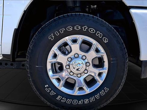 Used 2024 RAM 2500 Laramie w/ Safety Group AWD/4WD image 34