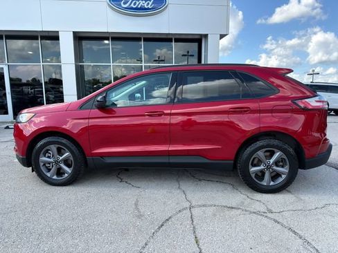 Used 2024 Ford Edge SEL w/ Sport Appearance Package AWD/4WD image 4