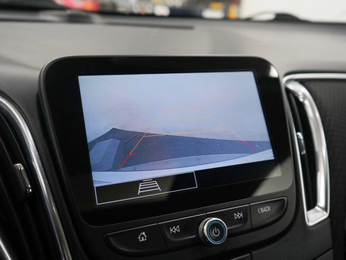 Used 2021 Chevrolet Malibu LT FWD image 20