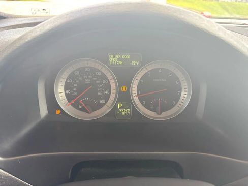 Used 2013 Volvo C70 T5 image 11