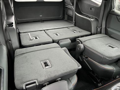 New 2026 GMC Acadia AT4 w/ Super Cruise Package image 24